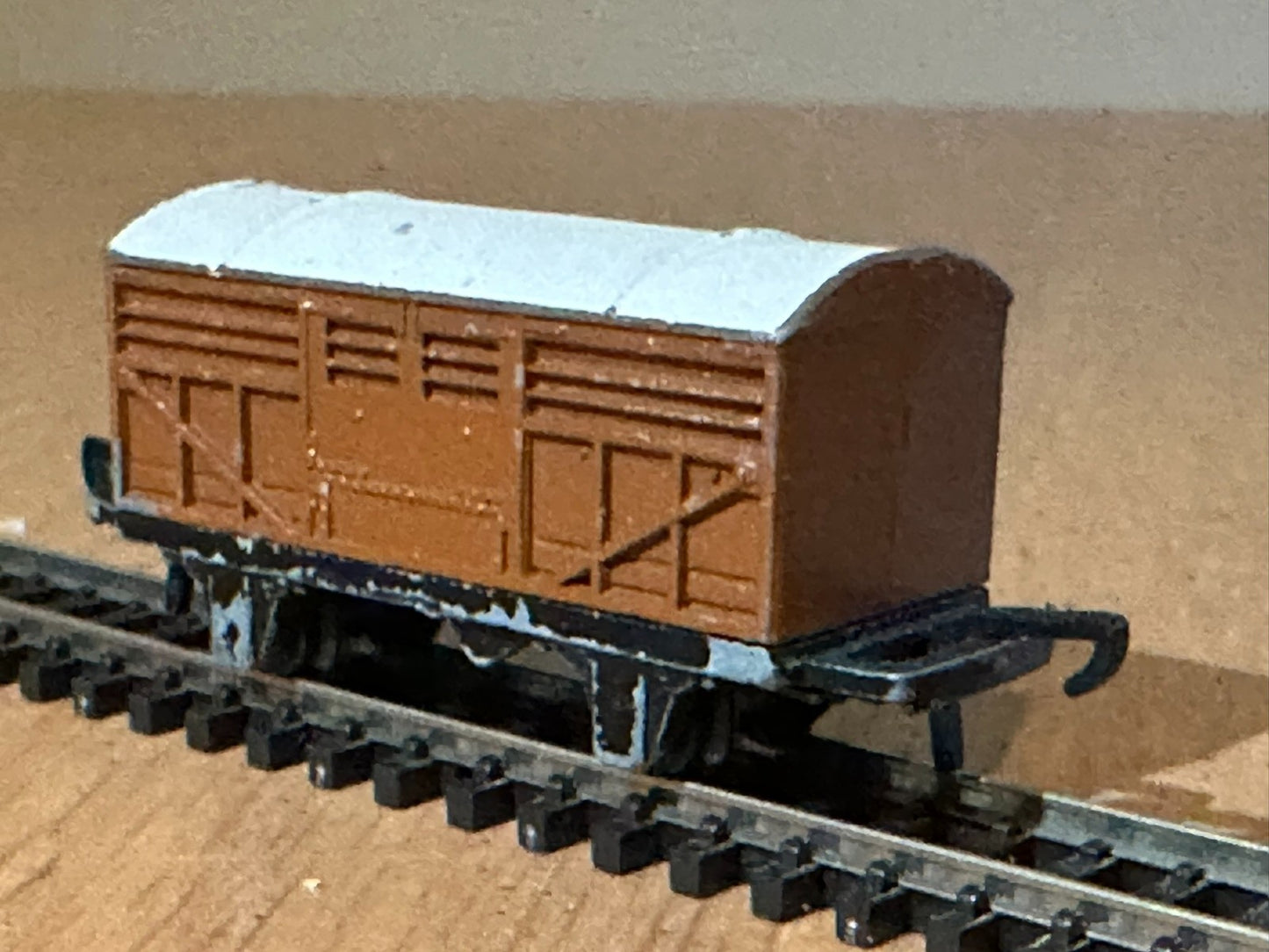 Lonestar Treble-O Lectric Gauge (N gauge track compatible) 4 Wheel Covered Van