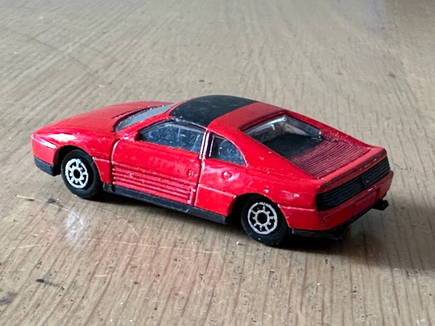 Maisto 1:64 Diecast Ferrari 348 TS - 1989
