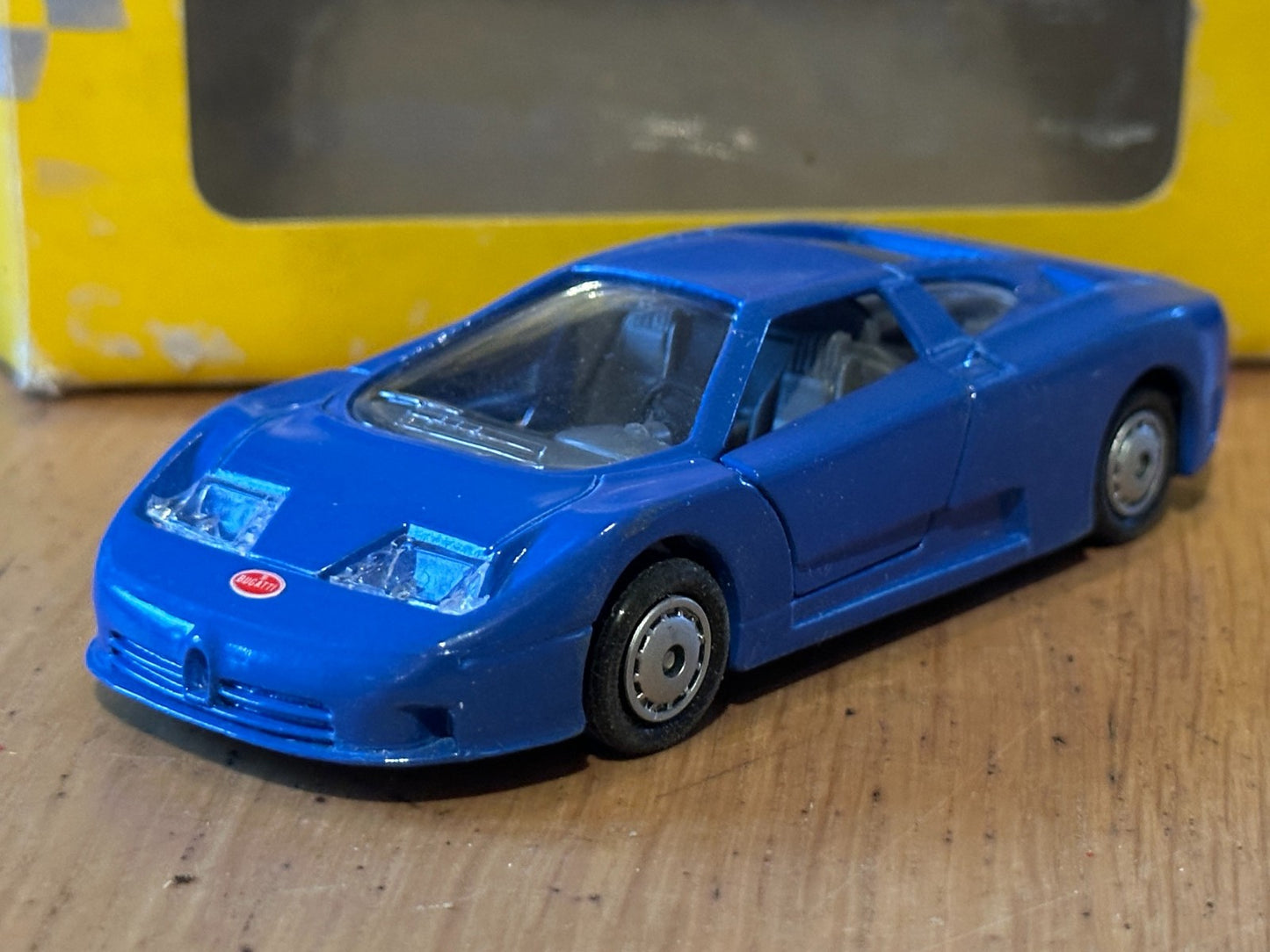 Maisto Diecast - Supercar Collection - Bugatti EB110