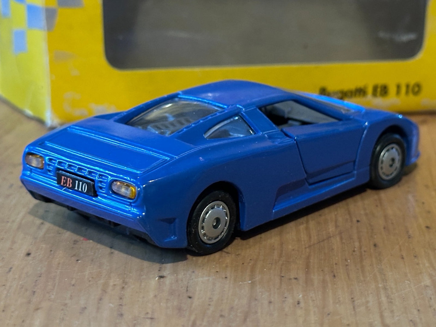 Maisto Diecast - Supercar Collection - Bugatti EB110
