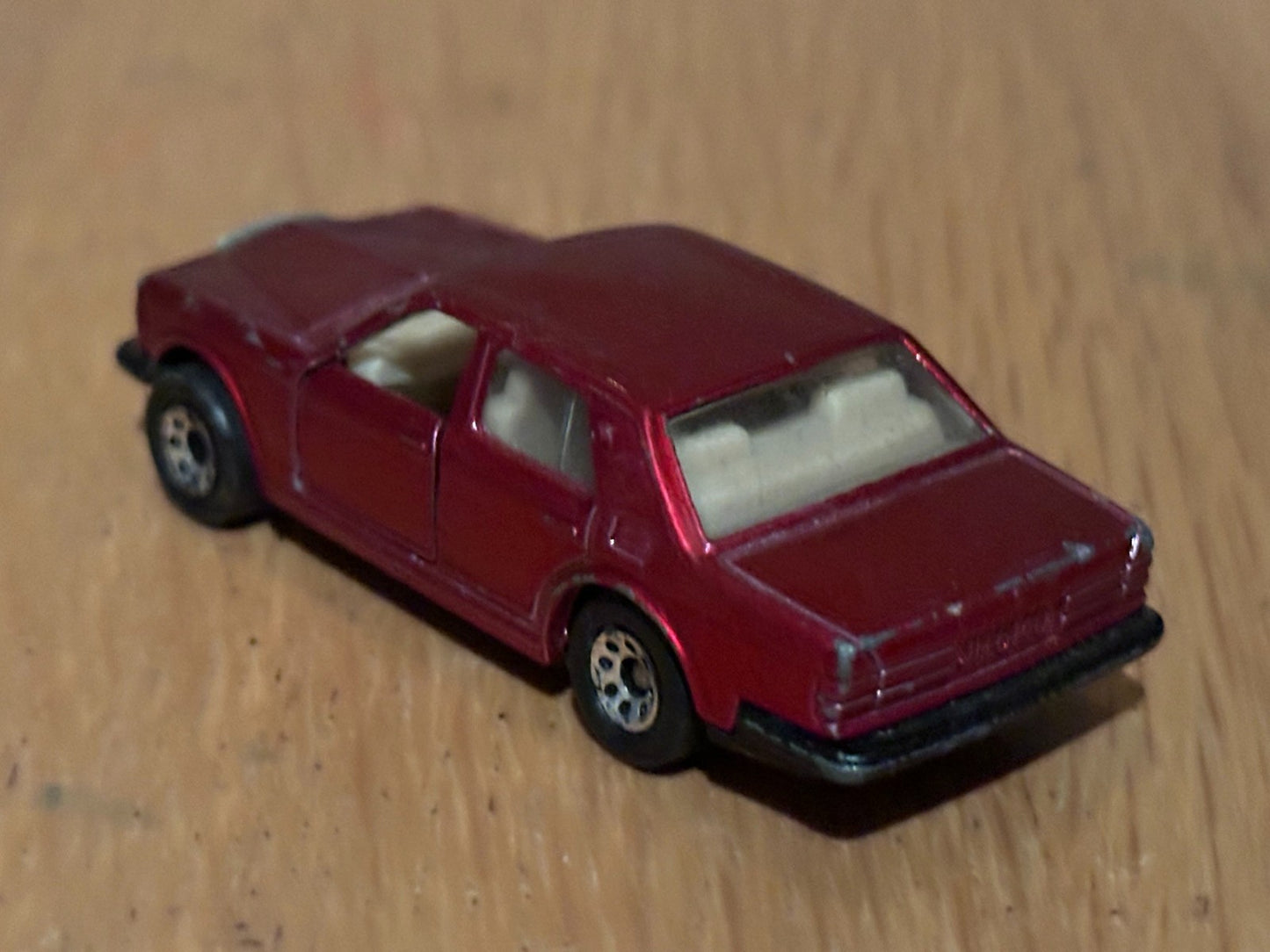 Matchbox Diecast MB66 Rolls Royce Silver Spirit. No Box.