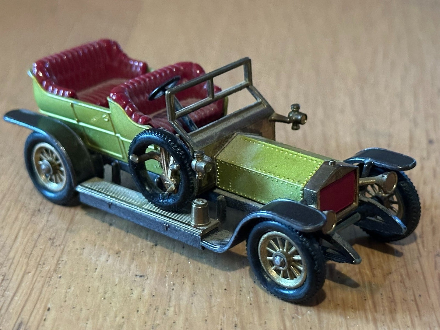 Matchbox Diecast Models of Yesteryear. Y-10 1906 Rolls Royce Silver Ghost.