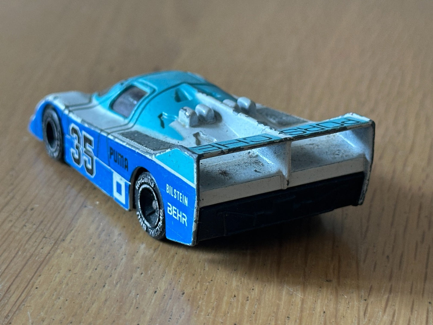 Matchbox Specials Kremer Porsche CKS Retro Racing Car