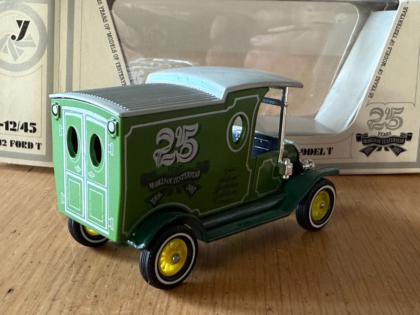 Original Matchbox Models of Yesteryear Y-12 - 1912 Ford Model T - 25 Years