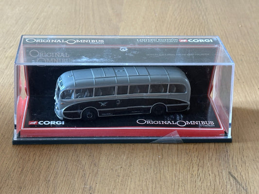 Original Omnibus 1:76 OO Gauge 97170 - Burlingham Seagull Woods - Blackpool Bus