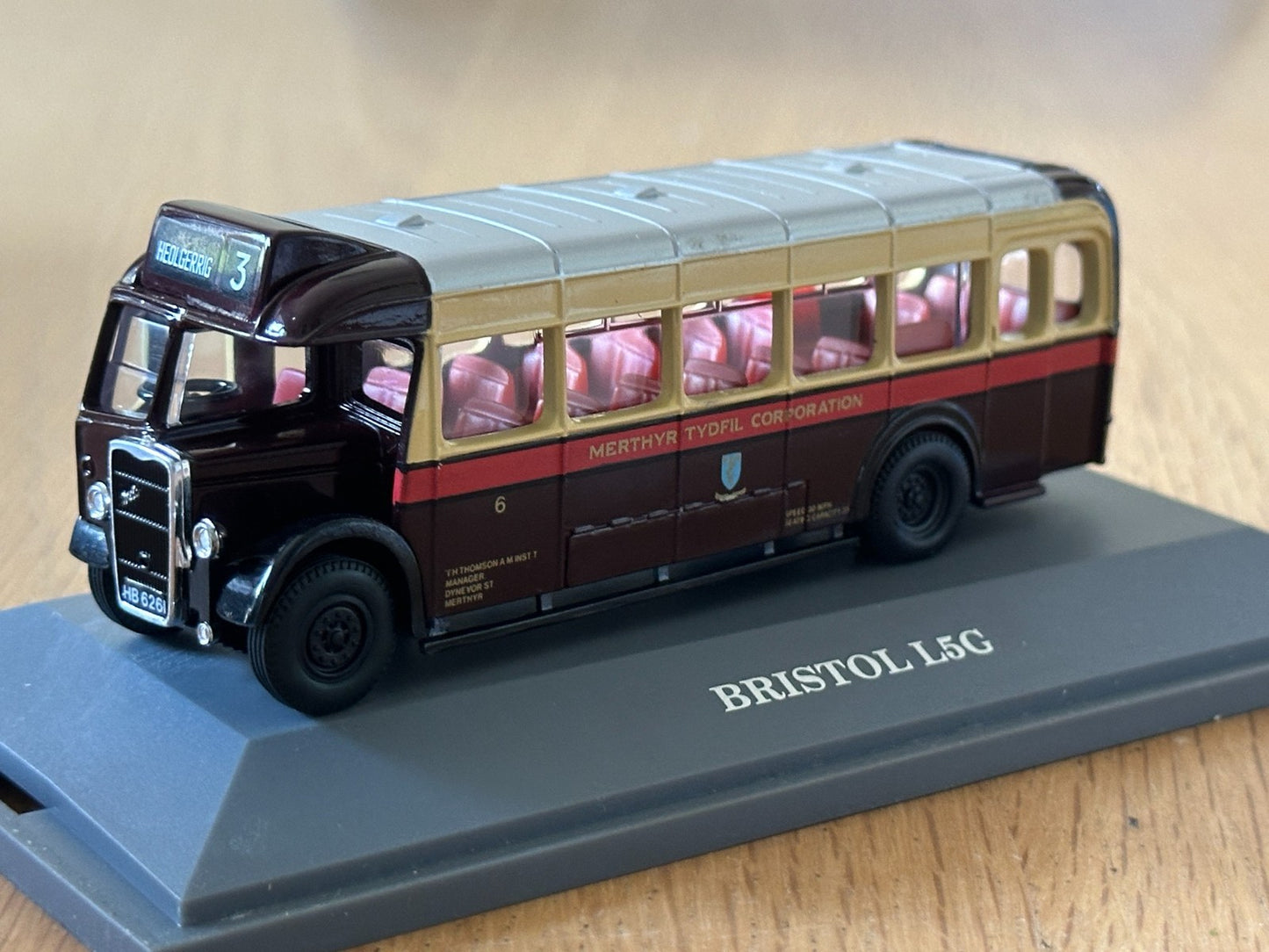 Original Omnibus 1:76 OO Gauge 97850 - Bristol L5G Merthyr Tydfil County Borough