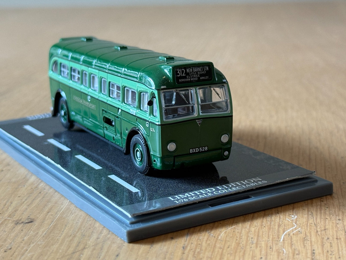Original Omnibus 45706 - OM41001 AEC 4Q4 London Transport