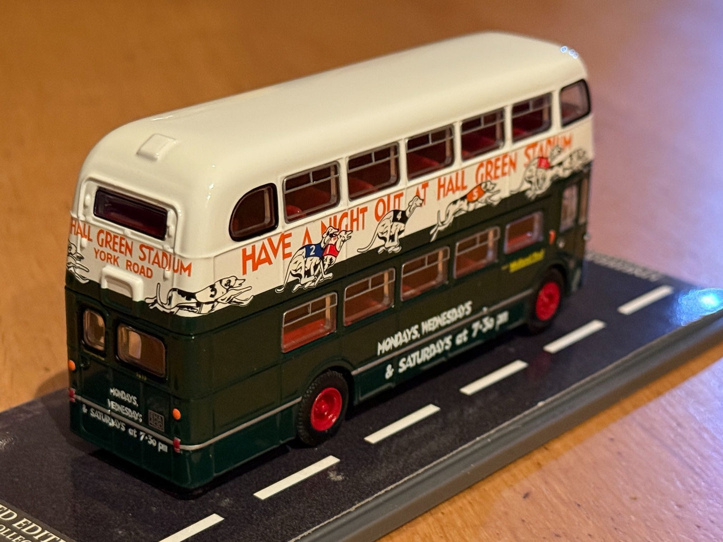 Original Omnibus OM45604 BMMO D9 Midland Red (Hall Green Stadium)