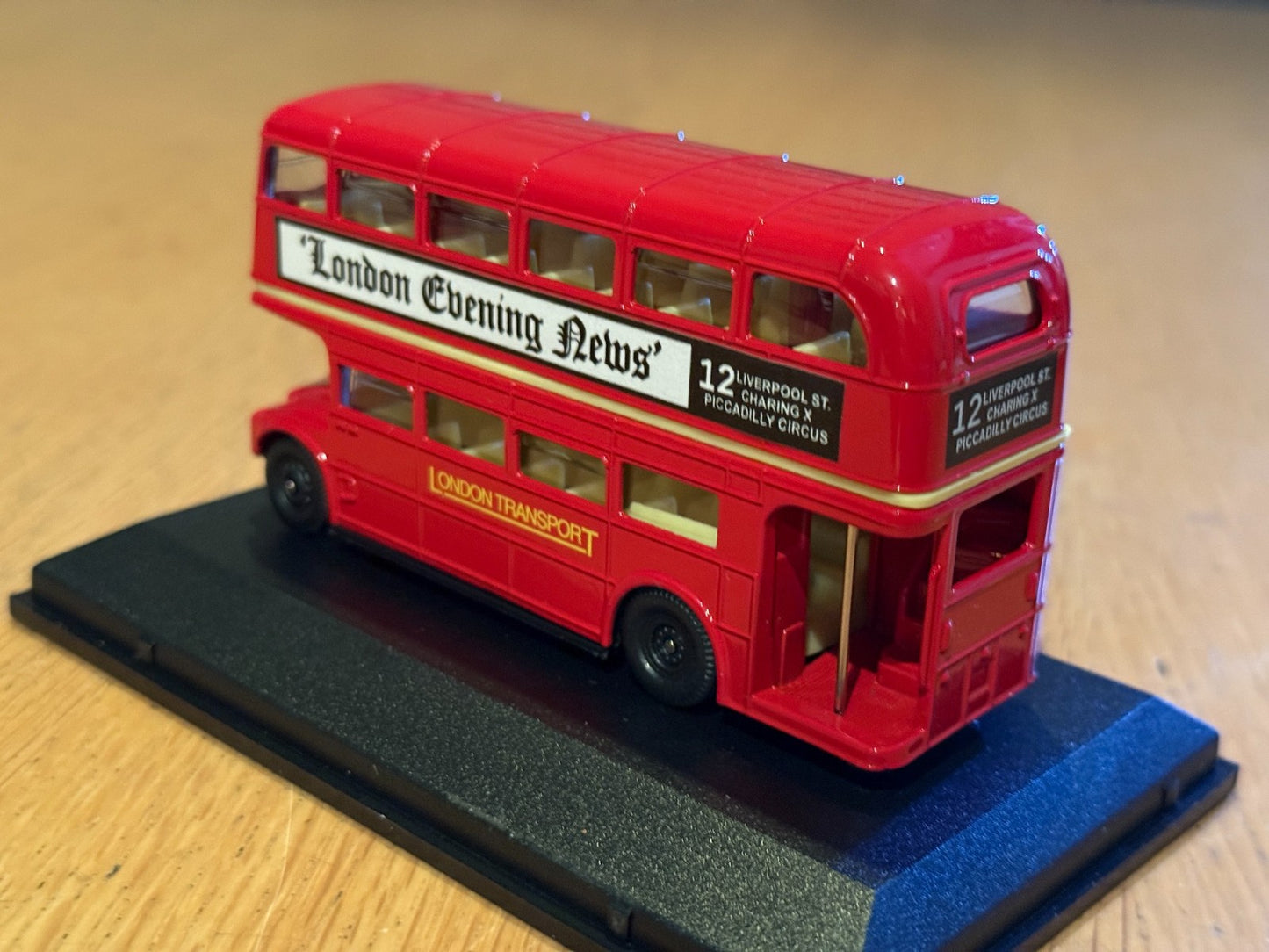 Oxford Diecast - 1:76 LD001 London Bus Gift