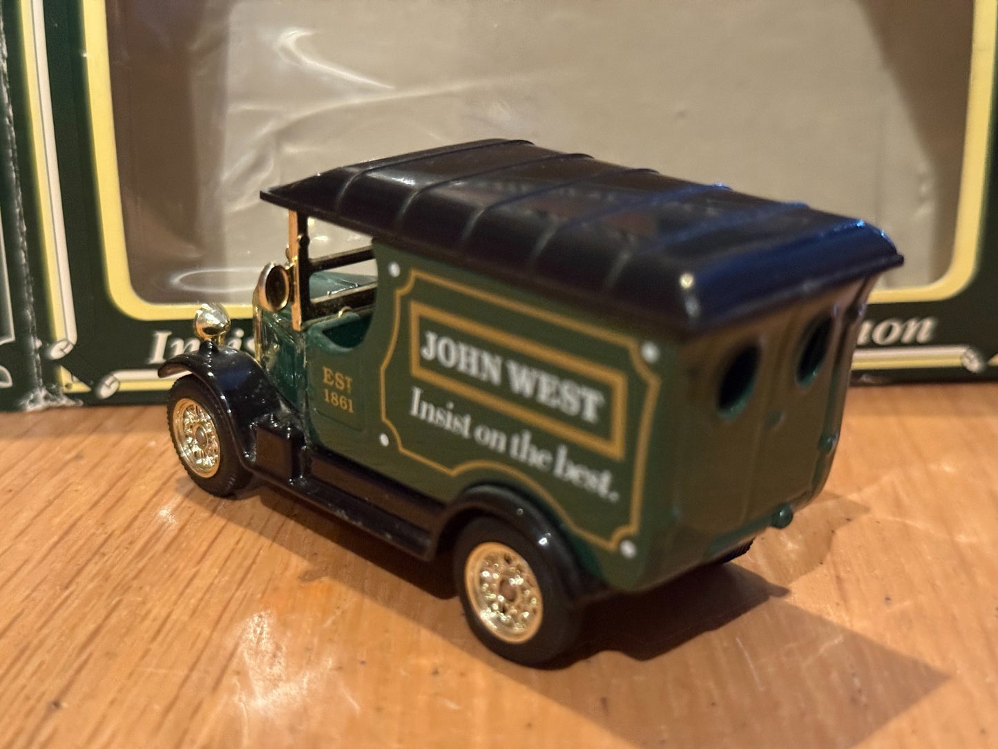Oxford DieCast Bull Nose Morris John West Delivery Van