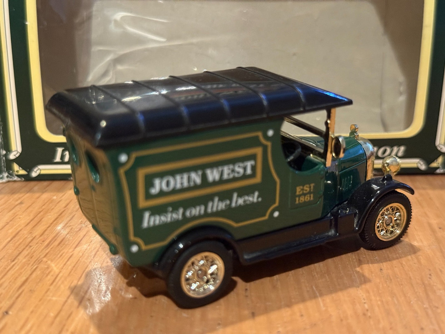 Oxford DieCast Bull Nose Morris John West Delivery Van