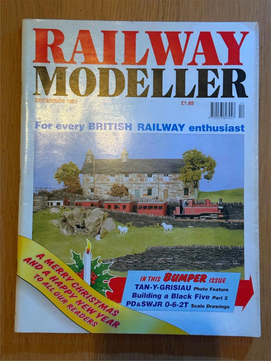 Railway Modeller Magazine - December 1997