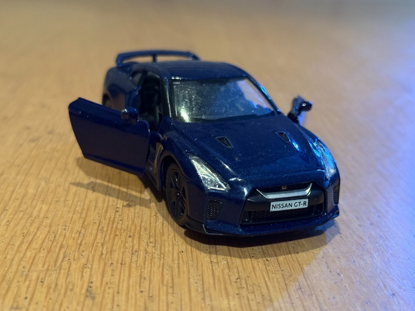 RMZ Diecast Pull Back - 1:36 Nissan GTR R35 - Pre owned