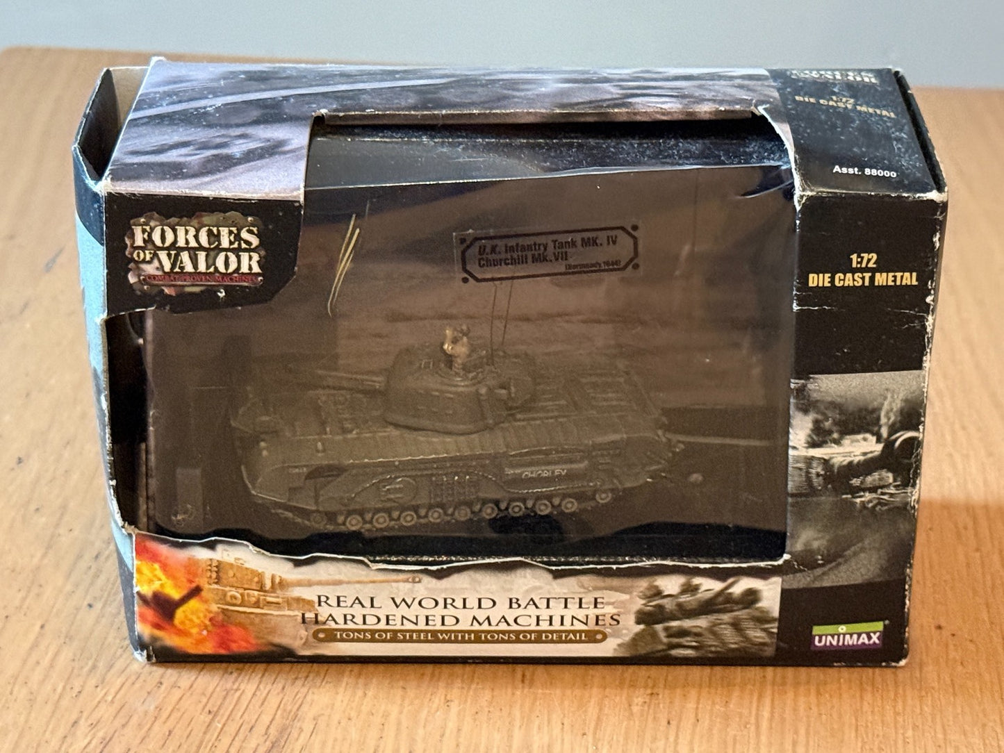 Unimax Forces of Valour Corgi Diecast Tank - Panzerkampfwagen Tiger Ausf. B