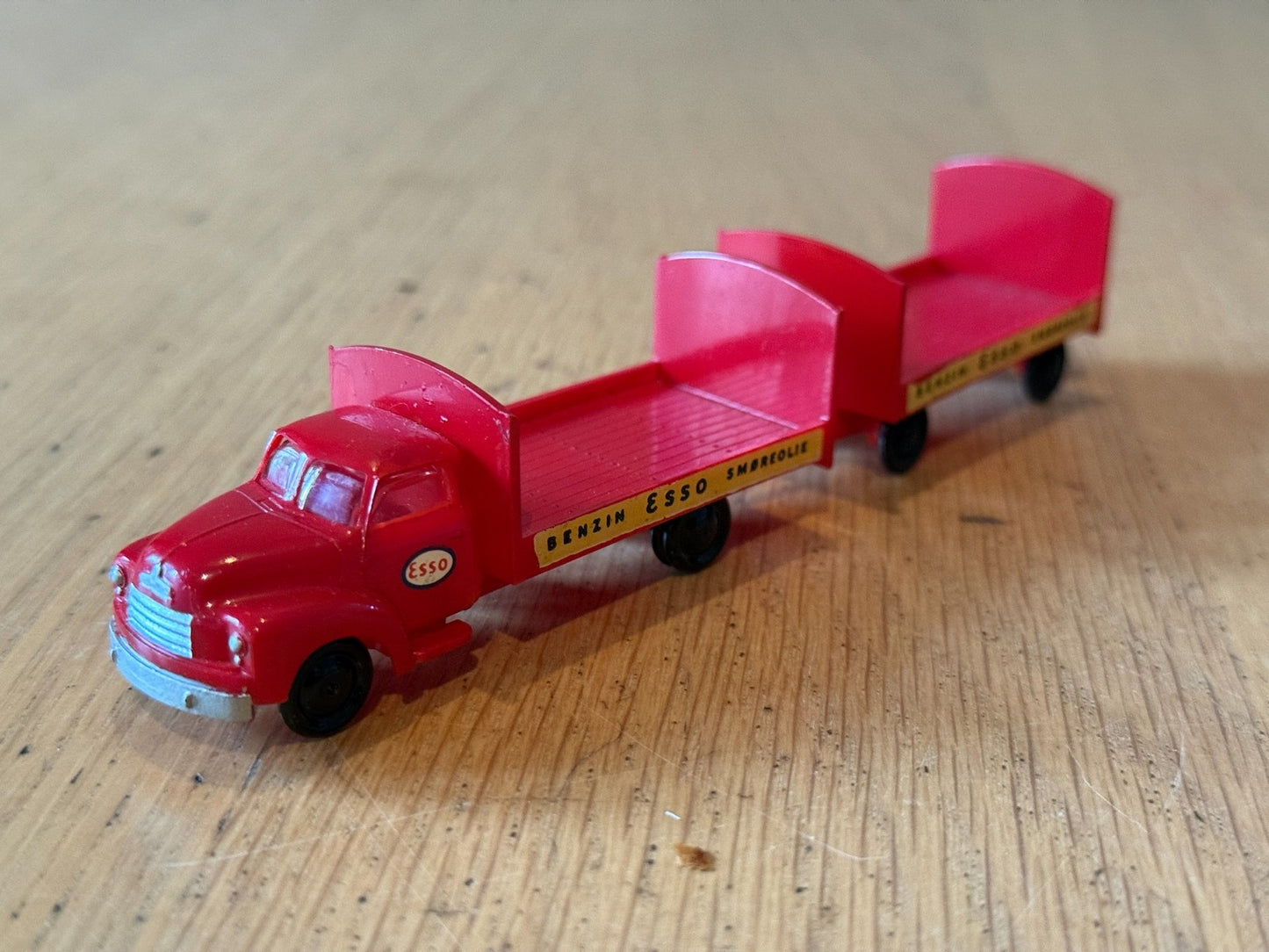 Vintage 1:87 Lego Denmark Bedford Esso Tanker Truck and Trailer