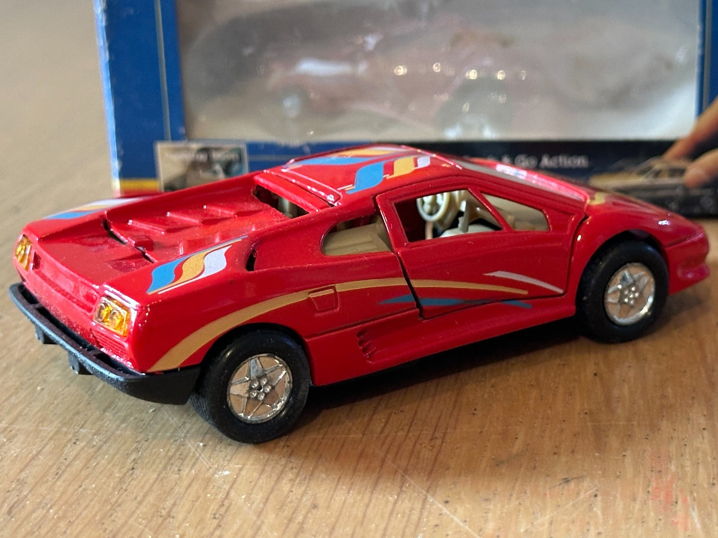 Welly Diecast Pull Back Super Racer - Lamborghini Diablo